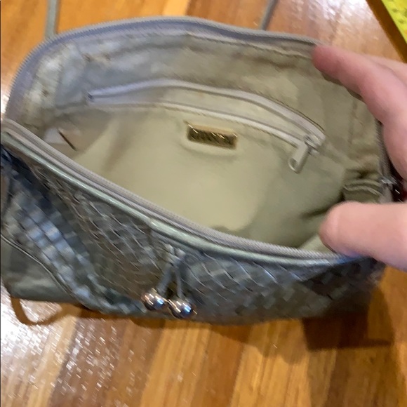 Ganson Metallic Crossbody Camera Bag - Picture 4 of 4